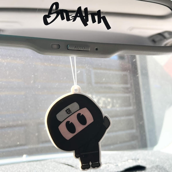 Waving Mascot Air Freshener [BLACK ICE]